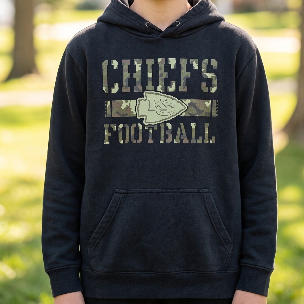 NFL Team Apparel Kansas City Chiefs Football Camo Graphic Hoodie Black Mens L